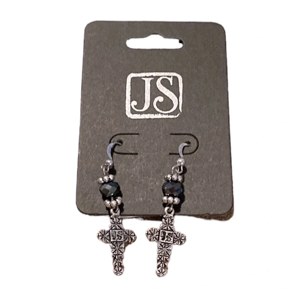 J S  Collection Designs Pierce Cross Earrings - Picture 4 of 7